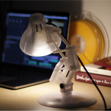 Lampa de birou printata 3D din filament Polymaker PolyLite PC Transparent 1kg - Filamente3D.ro