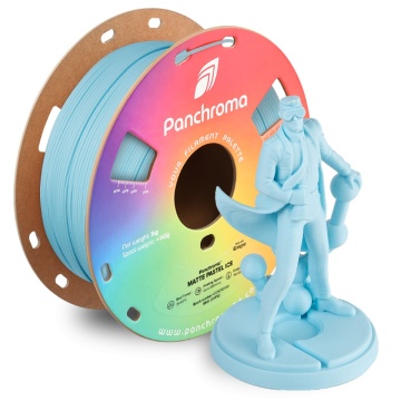Statueta Polyman si rola de filament din care a fost printata 3D, Polymaker Panchroma PLA Matte Pastel Ice (albastru deschis)1kg - Filamente3D.ro