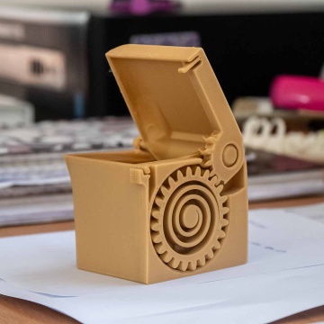Cutiuta cu mecanism printata din filament AzureFilm PLA Original Champagne Gold 1kg - Filamente3D.ro