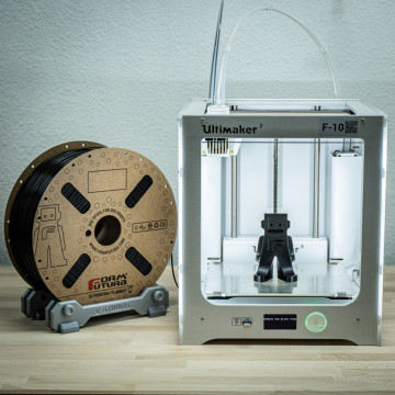 Statueta Fil in imprimanta, printata 3D din filament 1.75mm FormFutura ReForm rApollo - Black (negru) 1kg - Filamente3D.ro