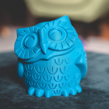 Statueta bufnita printata 3D din filament FormFutura Matt PLA - Blue Camouflage (albastru) 750g - Filamente3D.ro