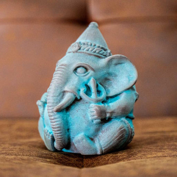 Statueta elefant - postprocesat - printata 3D din filament FormFutura MetalFil - Classic Copper (cupru clasic) - Filamente3D.ro