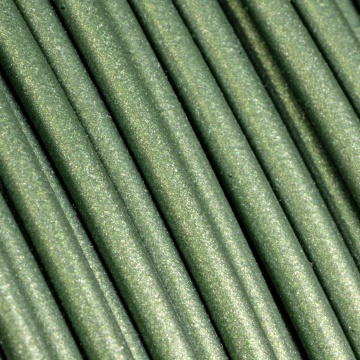 Detaliu rola filament 3D Panchroma Metallic Green cu efect metalic verde si sclipici - ideal pentru finisaje decorative - Filamente3D.ro