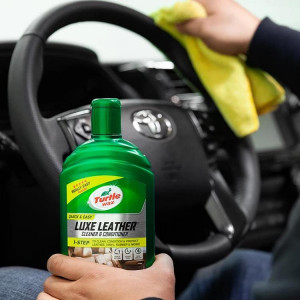 ЧИСТАЧ НА ТАПАЦИР TURTLE WAX INTERIOR 1 - Img 2