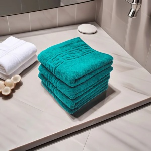Set 4 Prosoape premium 50×90cm 100% Bumbac Pieptanat Verde Smarald 550 gr/mp S63