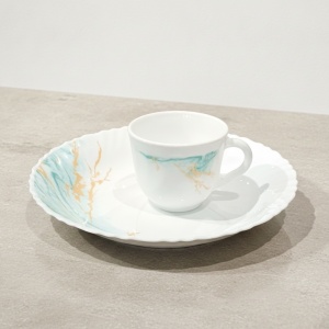 Set 6 farfurii si 6 cesti opal + 6 tacamuri inox Blue Marble