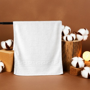 Set 4 Prosoape premium 50×90cm 100% Bumbac Pieptanat Alb 550 gr/mp S80 - Img 2