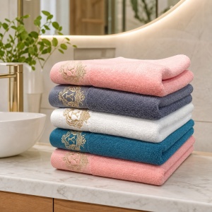 Set 5 Prosoape - color, Bumbac 100%, - 50x90 cm. Ideale pentru Față și Mâini, Uscare Rapidă și Textură Pufoasă - 500g/mp - S83