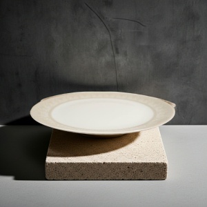 Set 6 farfurii si 6 cesti opal + 6 tacamuri inox Solin - Img 7