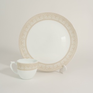 Set 6 farfurii si 6 cesti opal + 6 tacamuri inox Solin - Img 1