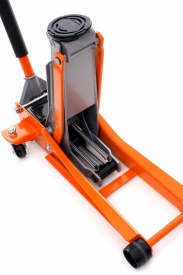 Cric auto hidraulic tip crocodil low profile 3T KraftDele KD1374, ridicare 85-505 mm, cu roți pentru manevrare ușoară - Img 12