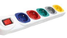 Prelungitor electric KraftDele KD4008, 1,5 m, 5 prize, cu protecție la suprasarcină și siguranță pentru copii - Img 5