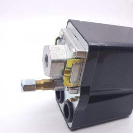 Presostat compresor de aer trifazic 3F 400V 16 A 6-8 bari NR.217 – Kraft&Dele