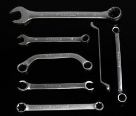 Set chei combinate și inelare Mar-Pol 47 piese din oțel Chrome Vanadium, cu etui rulabil pentru atelier și uz universal - Img 5