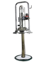 Smarniță pneumatică Mar-Pol 17L cu pompă pneumatică și roți, pentru ungere rapidă în atelier și utilizare profesională - Img 7