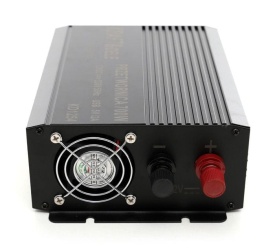 Invertor auto 12V la 230V KraftDele KD1254, 700W putere continuă, 1400W putere de vârf, 2 prize 230V și port USB 5V/2A - Img 4