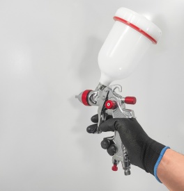 Pistol de vopsit pneumatic HVLP VERKE K-775G, duză 2,0 mm, rezervor 600 ml, pentru aplicare precisă și pulverizare uniformă - Img 3