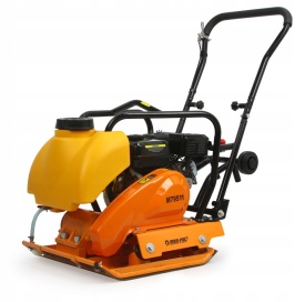 Placă compactoare 80kg MAR-POL M79511 – 6.5 CP, forță centrifugală 15kN, adâncime 30cm, motor OHV, sistem anti-vibrații, roți transport noi