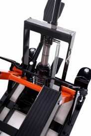 Cric hidraulic tip lift pentru motociclete și ATV KraftDele KD353, platformă stabilă, ridicare 110-400 mm, 500 kg - Img 5