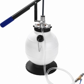 Pompa manuală de ulei KraftDele KD12500, rezervor 7,5L, cu set adaptor ATF și valiză pentru umplere transmisii automate