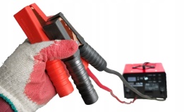 Prostownik auto Mar-Pol GZL-70 12V/24V cu funcție FAST CHARGE și asistare la pornire, control din telecomandă - Img 7