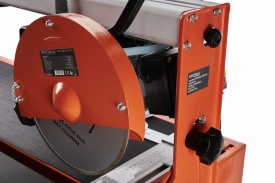 Masă de tăiat plăci ceramice, gresie sau piatră electrică KraftDele KD1372 – 2200W, 1200mm lungime, disc 230mm, tăiere 45mm, unghi 0-45°, apă/răcire, IP54 - Img 5