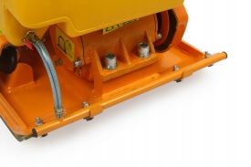 Placă compactoare 80kg MAR-POL M79511 – 6.5 CP, forță centrifugală 15kN, adâncime 30cm, motor OHV, sistem anti-vibrații, roți transport noi - Img 9