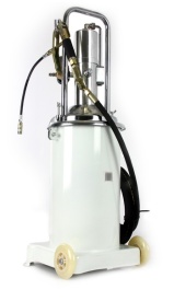 Smarniță pneumatică Mar-Pol 17L cu pompă pneumatică și roți, pentru ungere rapidă în atelier și utilizare profesională - Img 8