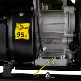 Generator de curent invertor 2000W MAR-POL M82483 – sinusidă pură, motor OHV 119cc, regim ECO, ideal pentru electronice sensibile - Img 7