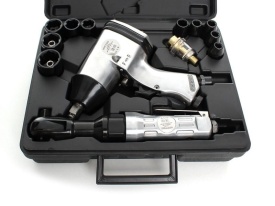 Set cheie de impact pneumatică 1/2 KraftDele KD1422 cu clichet pneumatic, tubulare CrV și valiză - Img 2