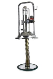 Smarniță pneumatică Mar-Pol 17L cu pompă pneumatică și roți, pentru ungere rapidă în atelier și utilizare profesională - Img 5