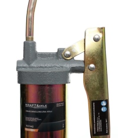 Smarownică manuală 400 cm³ KraftDele KD1442, cu presiune 31 MPa și furtun 25 cm pentru ungere precisă în atelier și utilaje - Img 3