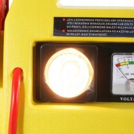 Starter auto multifuncțional 4 în 1 MaxRom 12V cu compresor, lampă și priză 12V, 900A vârf, acumulator 7Ah - Img 5