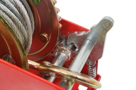 Troliu manual cu cablu VERKE 454 kg, 8 m, cu manivelă și mecanism cu clichet pentru tractare, tensionare și ridicare controlată - Img 7