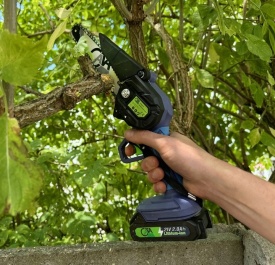 FIERĂSTRĂU CU LANȚ cu acumulator 21V 2A MXM66170 – Kraft&Dele