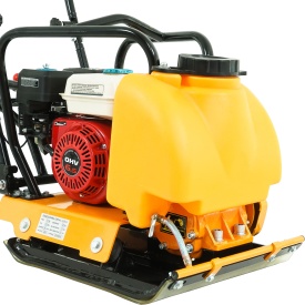 Placă compactoare unidirecțională Verke C80THC, motor 6,5 CP, 78 kg, cu roți transport și rezervor apă - Img 5