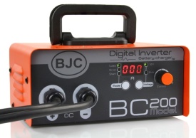 Redresor auto invertor Mar-Pol BC-200 cu funcție de pornire, 12V/24V, 30A, curent de start 200A, pentru acumulatori 50-300Ah - Img 2