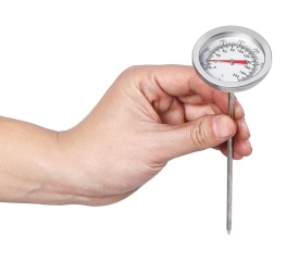 Trusă profesională pentru testarea etanșeității sistemului de răcire KraftDele KD12501 – 28 piese, Manometru 0-2.5 bar, Adaptor universal, Set complet - Img 5