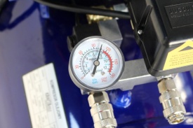 Compresor Fără Ulei 100L 6000W 660L/min 8 Bar – Profesional, Putere Maximă KraftDele KD4094 - Img 8