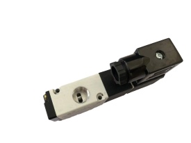 Electrovalva pneumatica 5 cai (o intrare de 1/4" - 2 iesiri 12mm si doua iesire de1/8") montare pe placa pneumatica 220v 4M210-08 CH158 – Kraft&Dele
