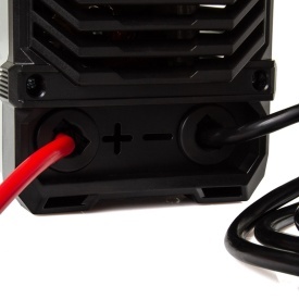 Redresor invertor cu funcție de pornire Mar-Pol M89382, 12V/24V, 600A, pentru acumulatori auto 30–500Ah - Img 3