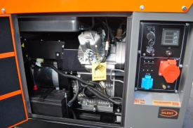 Generator profesional trifazic DIESEL KraftDele KD153 – 14/15,5 kW, 230V/400V, Pornire electrică, 2 cilindri, AVR, Bobinaj 100% cupru, Autonomie 9h - Img 4
