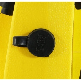 Starter auto multifuncțional 4 în 1 MaxRom 12V cu compresor, lampă și priză 12V, 900A vârf, acumulator 7Ah - Img 6