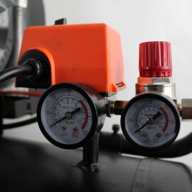 Compresor de aer comprimat BARRACUDA 3065 rezervor 200L 8 bar B-OF200L1F – Kraft&Dele