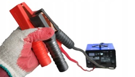 Prostownik auto Mar-Pol GZL-70 RIPPER 12V/24V cu funcție Fast Charge și asistență la pornire, 50A / 250A - Img 10