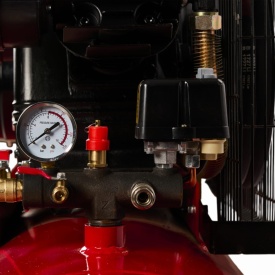 Compresor de aer cu ulei KraftDele KD1411 300L, 400V, 3 pistoane, 12,9 CP, cu separator și reductor de presiune - Img 6