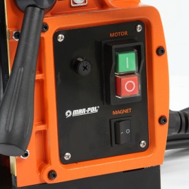 Mașină de găurit cu talpă magnetică 1480W MAR-POL M79221 – forță 11500N, mandrină cu cheie, con Morse, valiză transport - Img 3