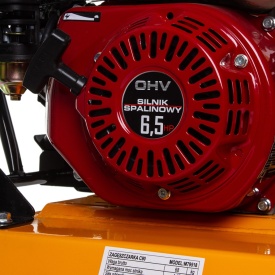 Placă compactoare 90kg MAR-POL C90 OHV M79518 – motor 4.17 CP, forță 15kN, adâncime 30cm, roți transport incluse - Img 3