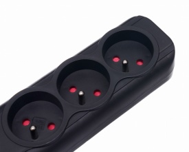 Prelungitor electric KraftDele KD4031 cu 3 prize, 2 porturi USB și cablu 1,5 m, cu protecție la suprasarcină - Img 4