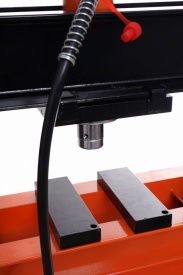 Presă hidraulică de atelier 30T KraftDele KD317, construcție din oțel, masă reglabilă și cursă 190 mm - Img 4